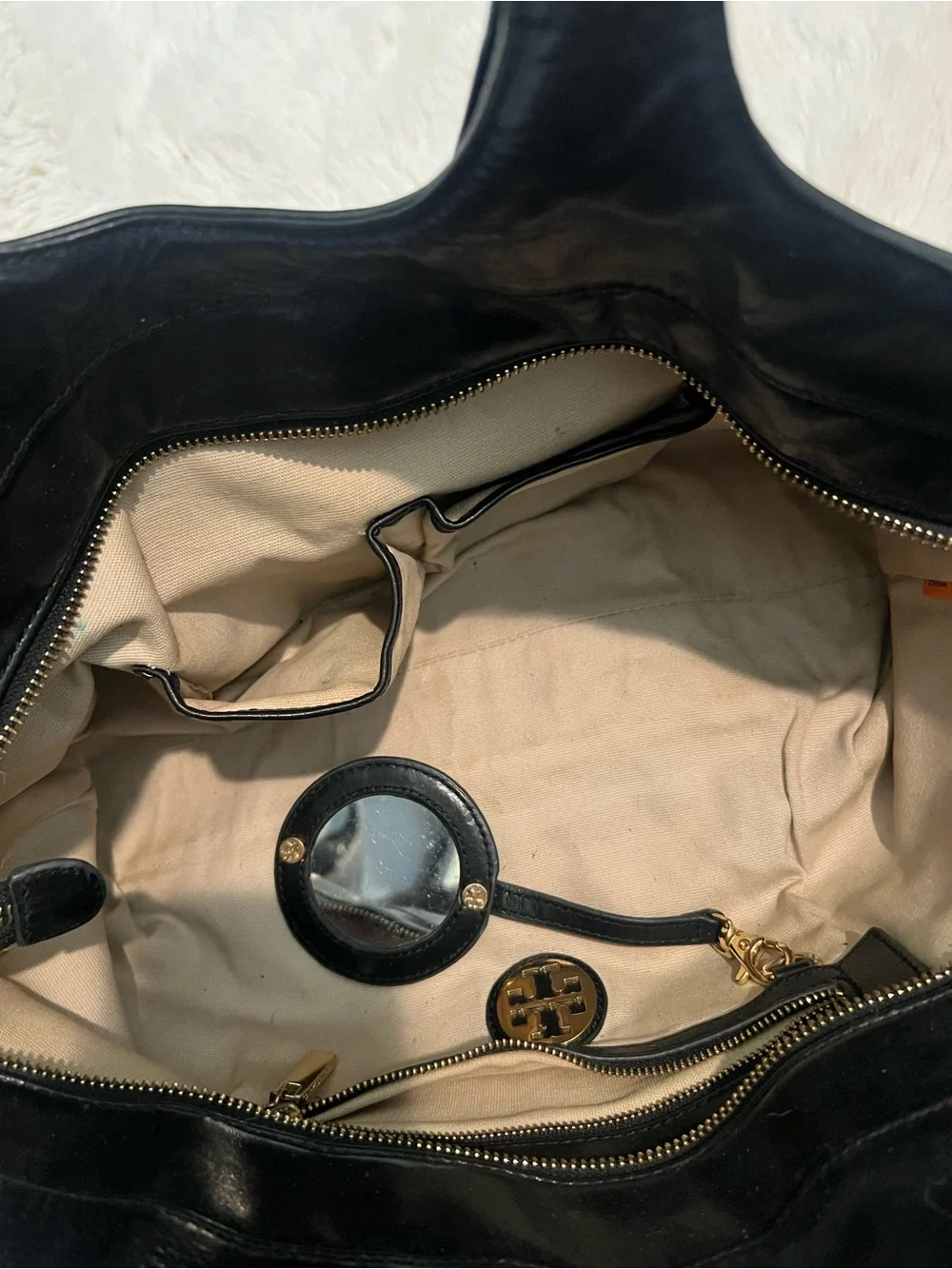 Tory Burch Bombe Leather Tote Bag in Black